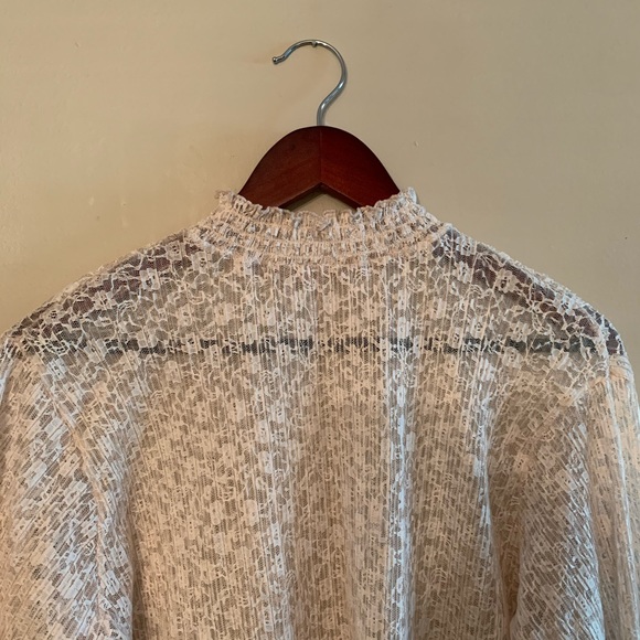 Lace blouse - Picture 1 of 4